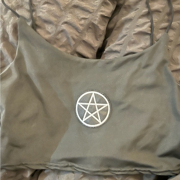 UNBRANDED PENTAGRAM CROP TOP TANK - Picture 2 of 2